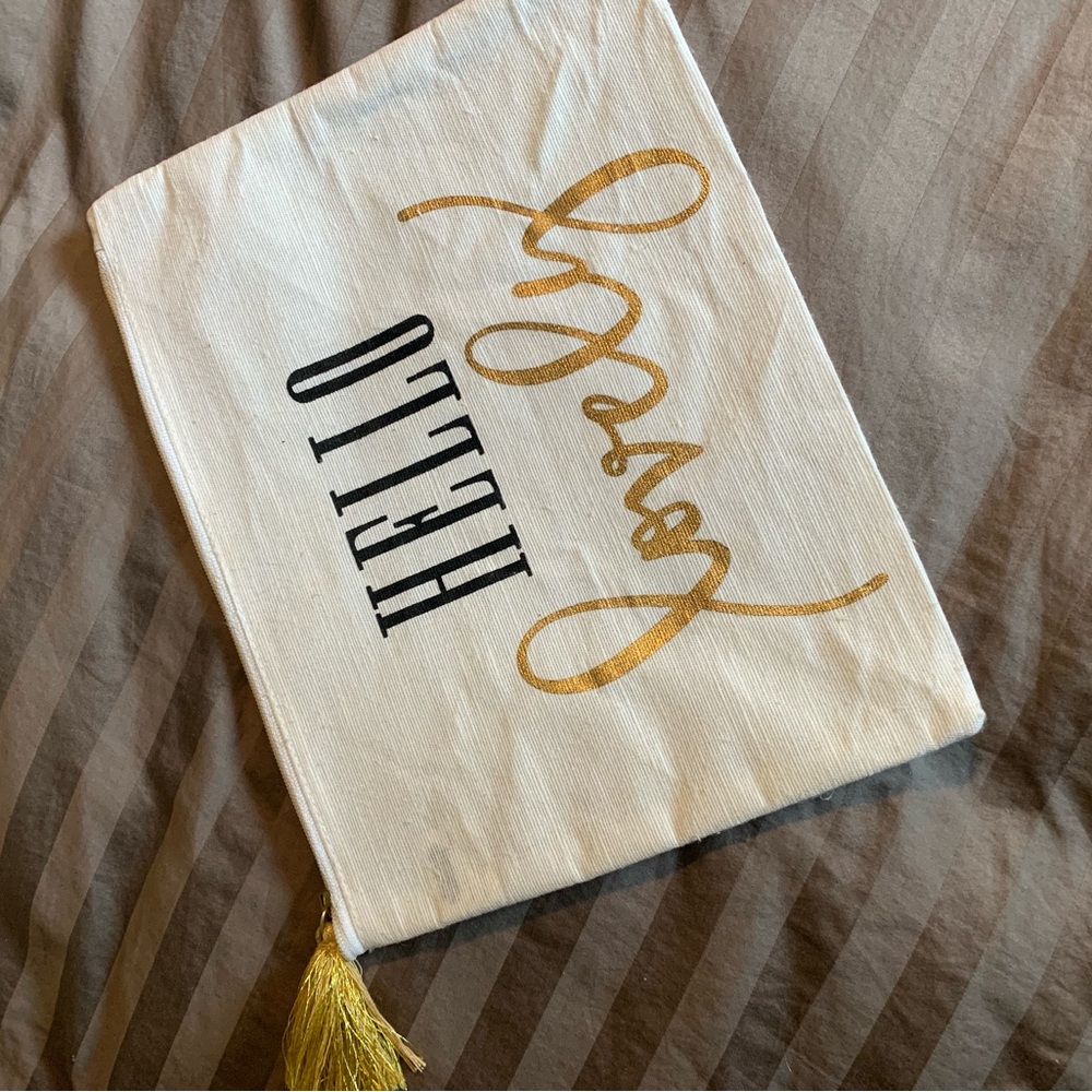 Mud pie Hello Lovely clutch bag